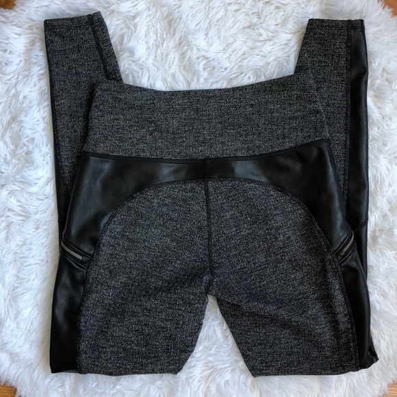 Athleta Women’s Herringbone Luxe Leggings - Picture 3 of 5